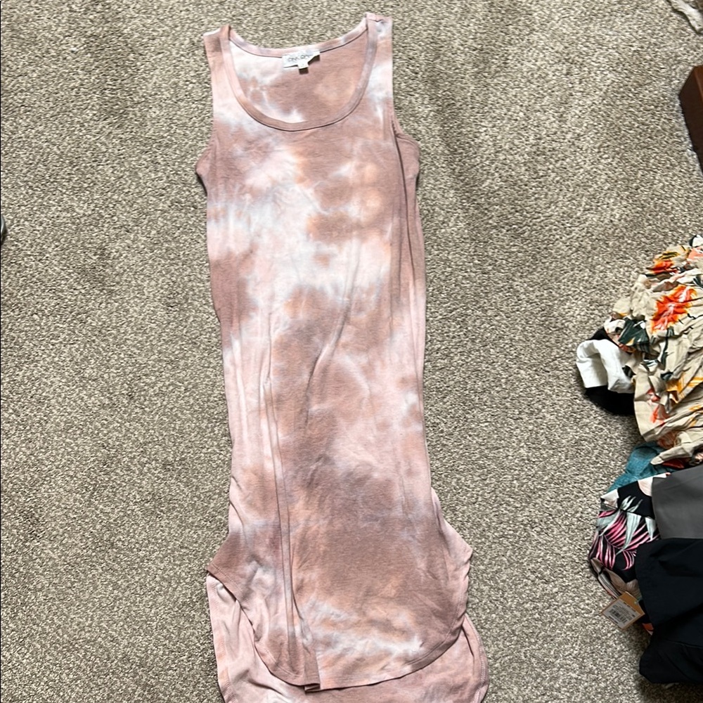 NWOT Pinks/Gray Tye-Dye dress/ cover up Sz M Jr